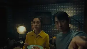 Backdrop to the movie "Decision to Leave" #653626