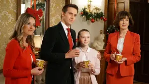 Backdrop to the movie "Christmas at the Palace" #425125