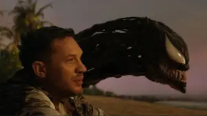 Backdrop to the movie "Venom: Let There Be Carnage" #599063