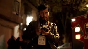 Backdrop to the movie "Disappear Completely" #413383