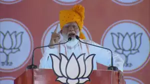 Backdrop to the movie "Les Empires contre-attaquent" #800578