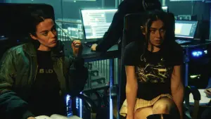 Backdrop to the movie "The Moment" #516679