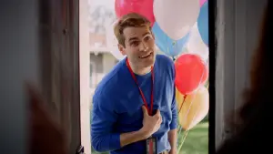 Backdrop to the movie "Is Now a Good Time?" #476671