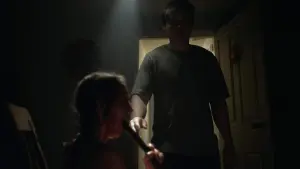 Backdrop to the movie "Apparition" #497734