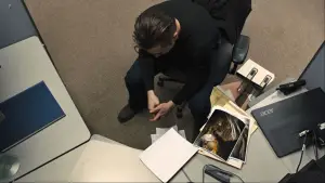 Backdrop to the movie "Prisoners" #639581