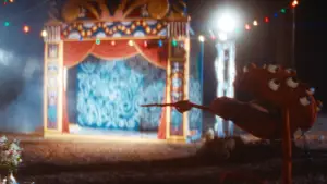 Backdrop to the movie "L