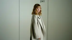 Backdrop to the movie "The Beast" #369333