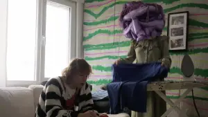 Backdrop to the movie "don