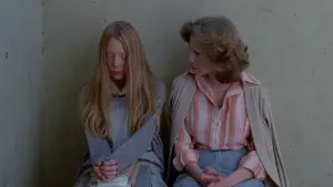 Backdrop to the movie "Carrie" #639237