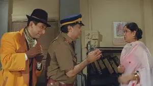 Backdrop to the movie "Chamatkar" #364531