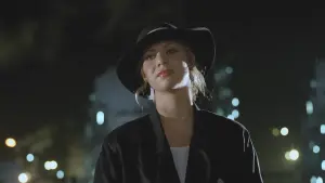 Backdrop to the movie "Tiger Cage" #386339