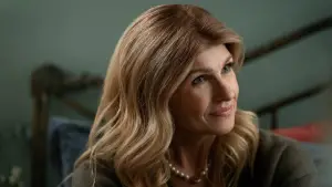 Backdrop to the movie "The Life List" #601783