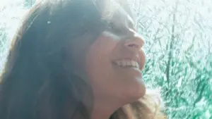 Backdrop to the movie "April 1905" #794214