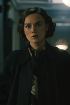 Poster to the movie "Boston Strangler" #269983