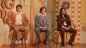 Backdrop to the movie "Woman of the Hour" #597059