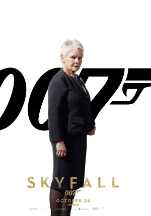 Poster to the movie "Skyfall" #588031