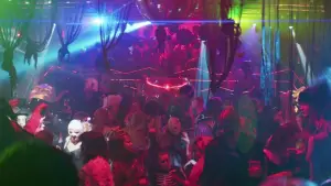 Backdrop to the movie "Last Night in Soho" #653213