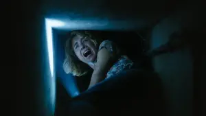 Backdrop to the movie "Alien Invasion" #644759