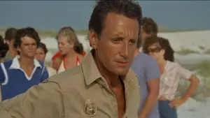 Backdrop to the movie "Jaws 2" #789988