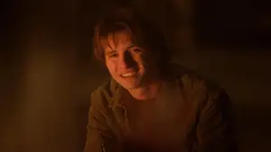 Backdrop to the movie "Clown in a Cornfield" #588625