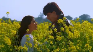 Backdrop to the movie "Dilwale Dulhania Le Jayenge" #749080
