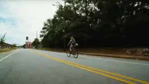 Backdrop to the movie "Bugonia" #511731