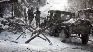 Backdrop to the movie "The Front Line" #951645