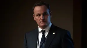 Backdrop to the movie "A House of Dynamite" #556878