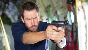 Backdrop to the movie "Precious Cargo" #346603