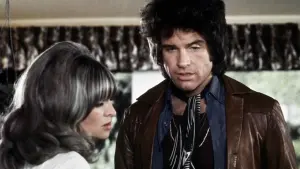 Backdrop to the movie "Shampoo" #394570