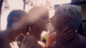 Backdrop to the movie "Three Loves" #599360