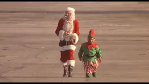 Backdrop to the movie "Bad Santa" #721645