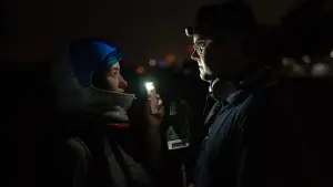 Backdrop to the movie "Red Rover" #459071