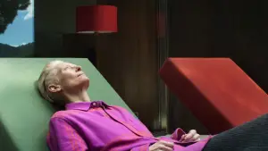 Backdrop to the movie "The Room Next Door" #622541