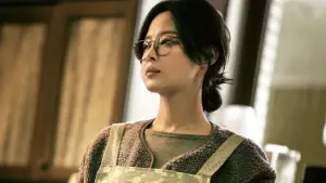 Backdrop to the movie "Upstream" #630129