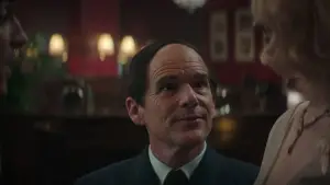 Backdrop to the movie "Blue Moon" #523673