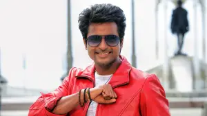 Backdrop to the movie "Ayalaan" #760483