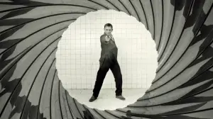 Backdrop to the movie "Casino Royale" #573334