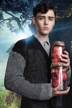 Poster to the movie "Miss Peregrine