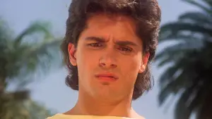 Backdrop to the movie "Society" #663892