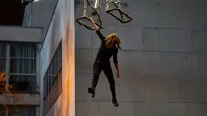 Backdrop to the movie "Canary Black" #623130