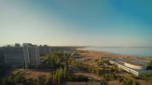 Backdrop to the movie "Sanatorium" #699450