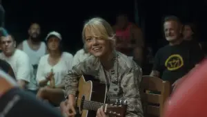 Backdrop to the movie "Aloha" #808739