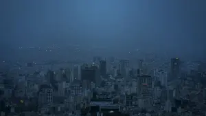 Backdrop to the movie "Terrestrial Verses" #412715