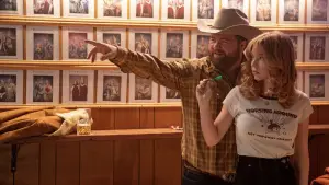 Backdrop to the movie "Americana" #561067