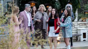 Backdrop to the movie "3 Days in September" #544742