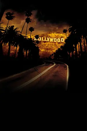 Poster to the movie "Mulholland Drive" #608861