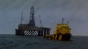 Backdrop to the movie "North Sea Hijack" #733043