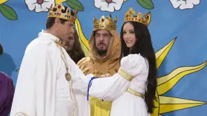 Backdrop to the movie "The Love Witch" #728472