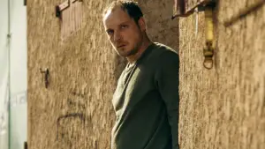 Backdrop to the movie "The Mohican" #732021